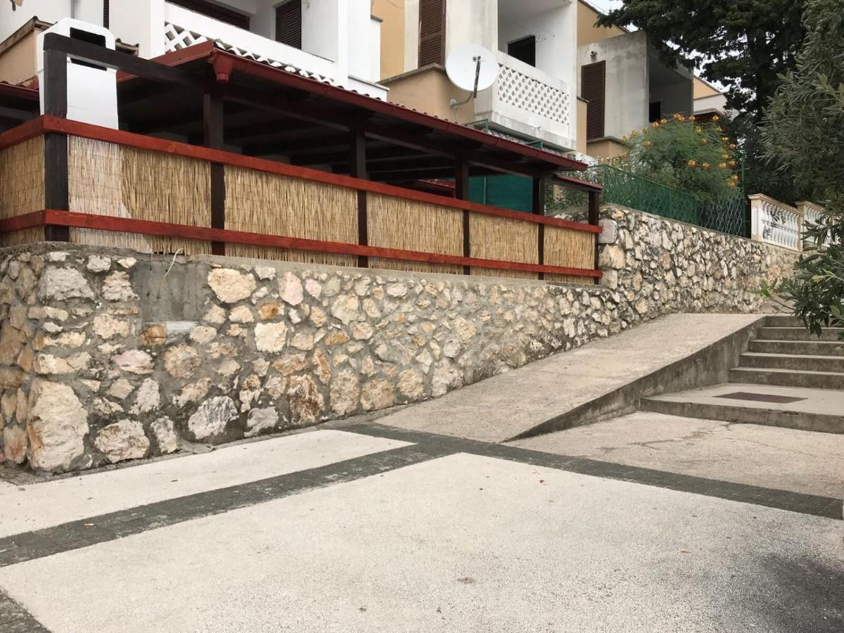 Jurisic Apartments Novalja Exterior photo